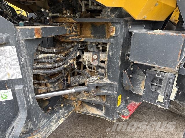 Komatsu WA470-8 لوادر بعجل