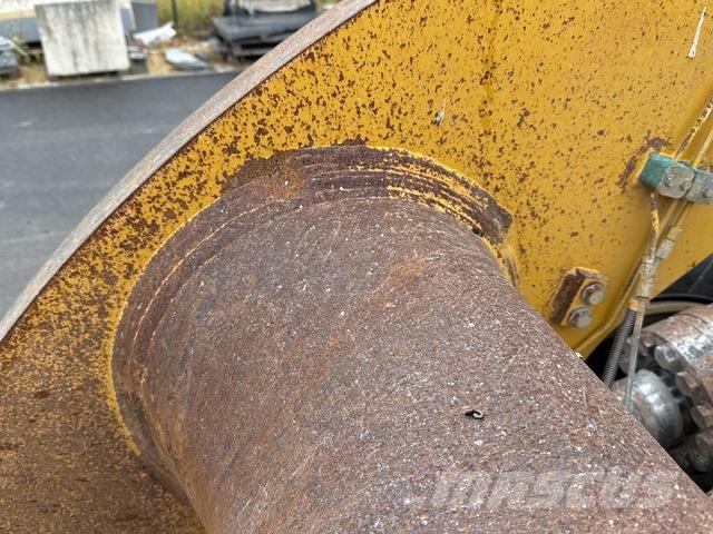 Komatsu WA470-8 لوادر بعجل