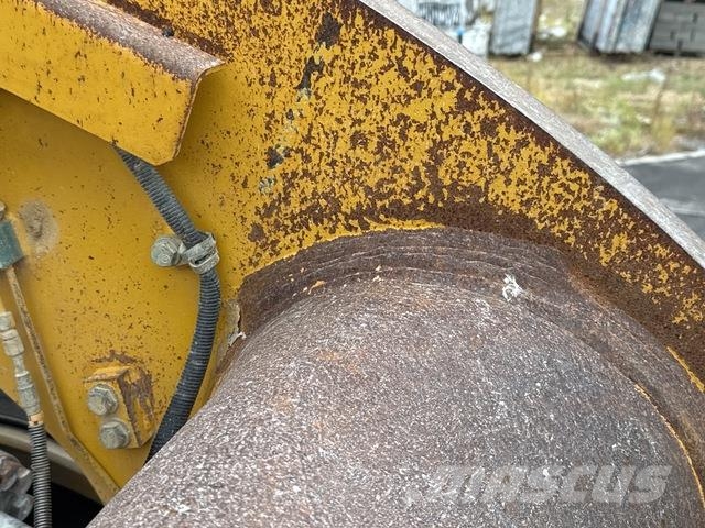 Komatsu WA470-8 لوادر بعجل