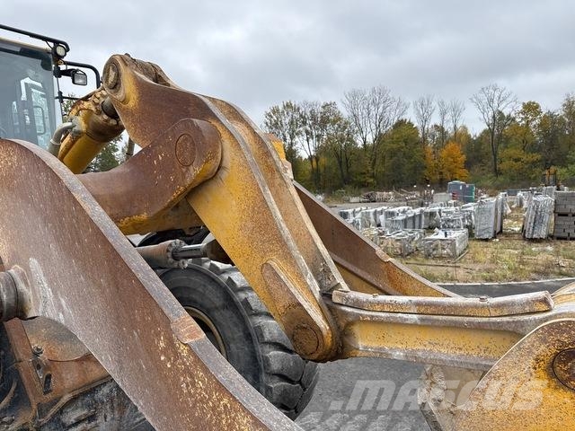 Komatsu WA470-8 لوادر بعجل