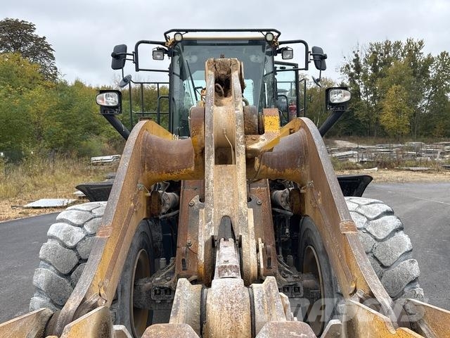 Komatsu WA470-8 لوادر بعجل