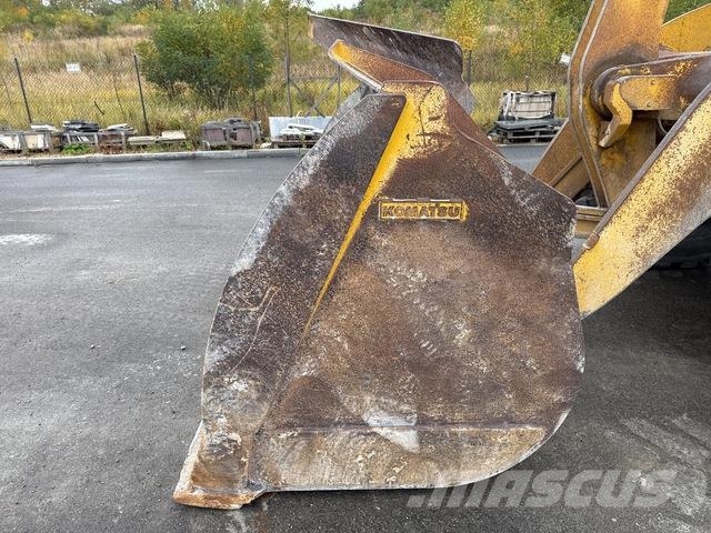 Komatsu WA470-8 لوادر بعجل