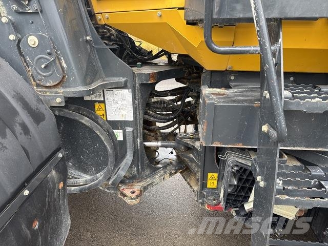 Komatsu WA470-8 لوادر بعجل