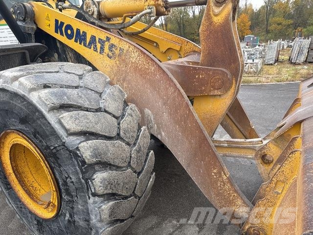 Komatsu WA470-8 لوادر بعجل