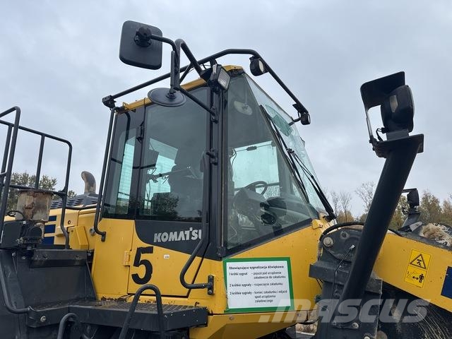 Komatsu WA470-8 لوادر بعجل
