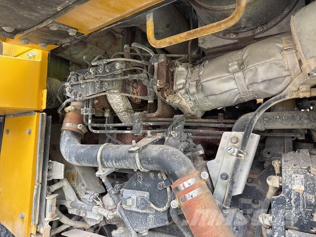 Komatsu WA470-8 لوادر بعجل