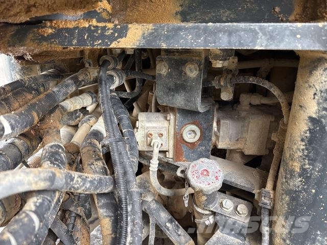 Komatsu WA470-8 لوادر بعجل