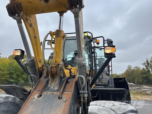 Komatsu WA470-8 لوادر بعجل