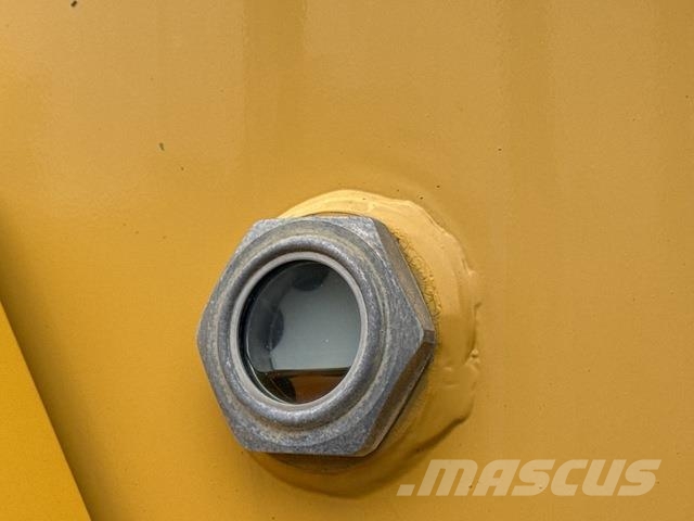 Komatsu WA470-8 لوادر بعجل