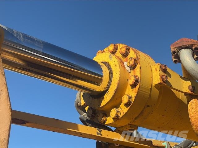 Komatsu WA500-3H Wheel loaders