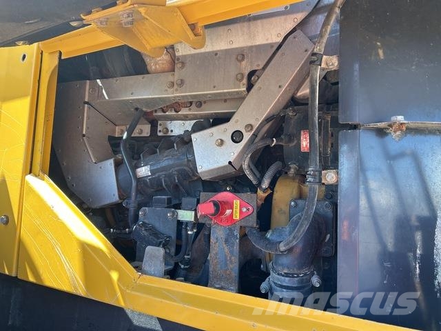 Komatsu WA500-6 Naudoti ratiniai krautuvai