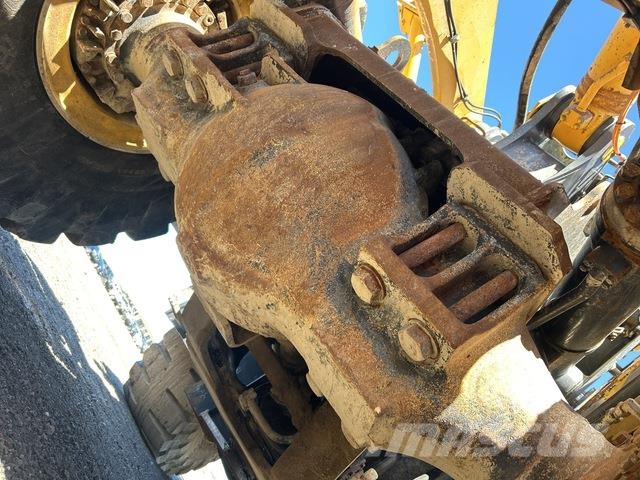 Komatsu WA500-6 Naudoti ratiniai krautuvai