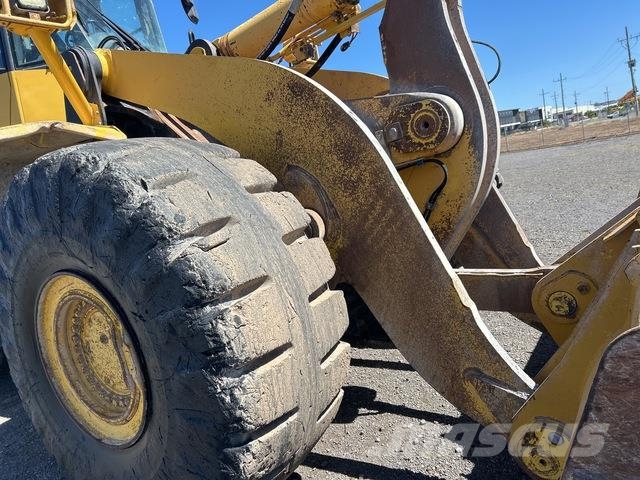 Komatsu WA500-6 Naudoti ratiniai krautuvai