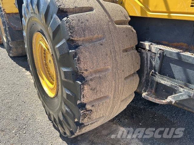 Komatsu WA500-6 Naudoti ratiniai krautuvai