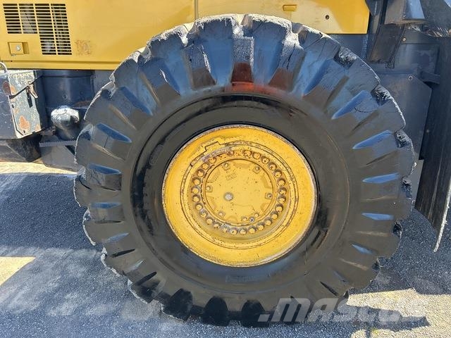 Komatsu WA500-6 Naudoti ratiniai krautuvai