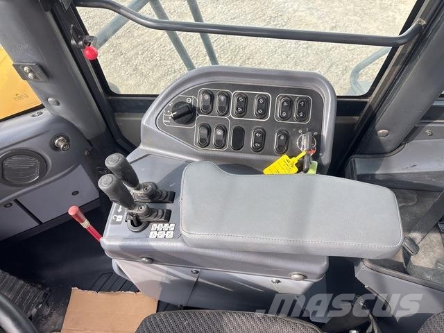 Komatsu WA500 6 Hjullastere