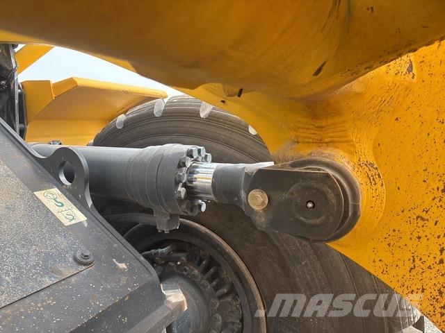Komatsu WA500 6 Hjullastere