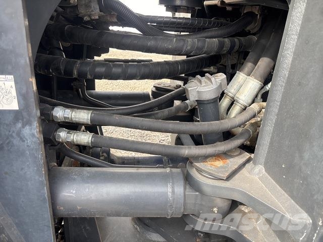 Komatsu WA500 6 Hjullastere