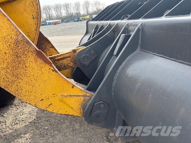 Komatsu WA500 6 Hjullastere