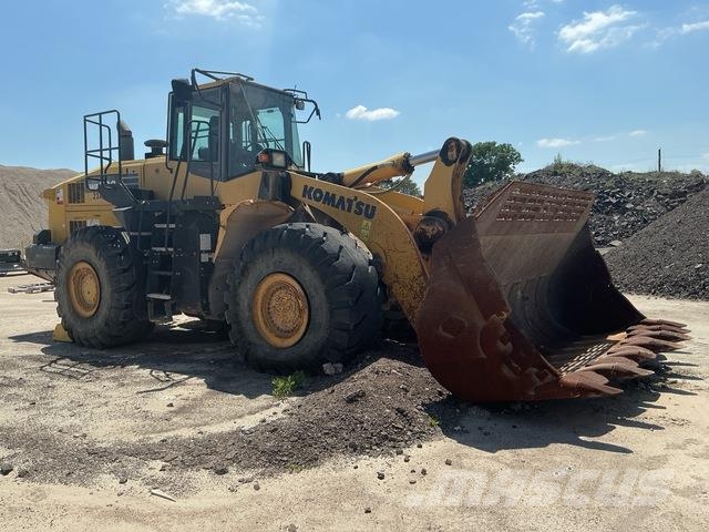 Komatsu WA500-7 Chargeuse sur pneus