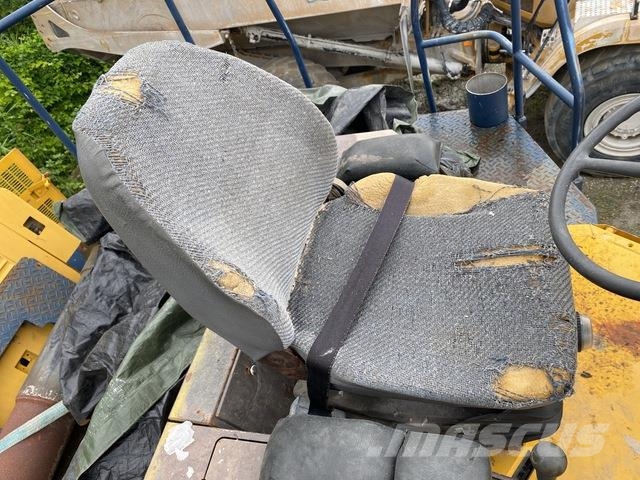 Komatsu WA700 Pás carregadoras de rodas