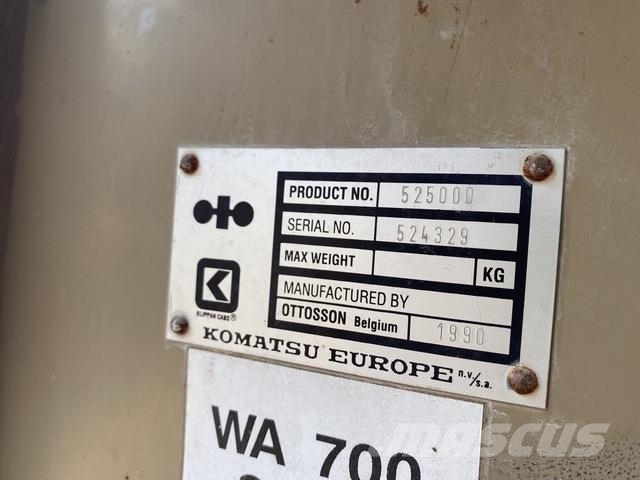 Komatsu WA700 Pás carregadoras de rodas