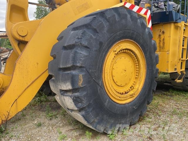Komatsu WA700 Pás carregadoras de rodas