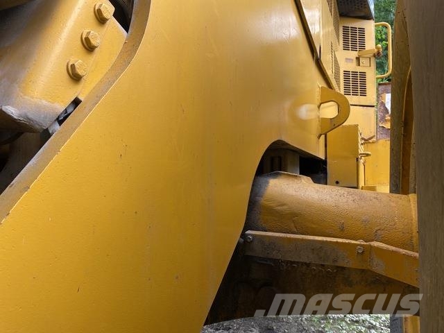 Komatsu WA700 Pás carregadoras de rodas