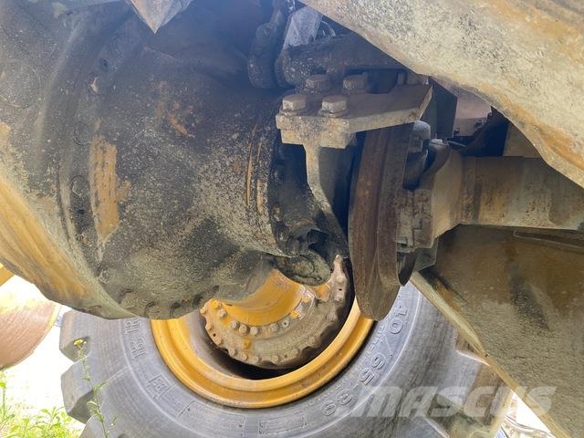 Komatsu WA700 Pás carregadoras de rodas