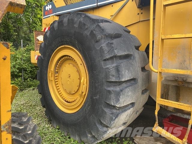 Komatsu WA700 Pás carregadoras de rodas