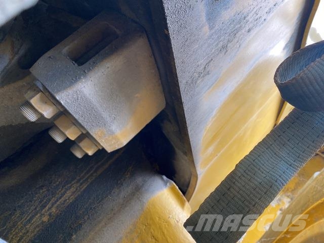 Komatsu WA700 Pás carregadoras de rodas