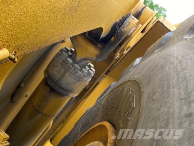 Komatsu WA700 Pás carregadoras de rodas