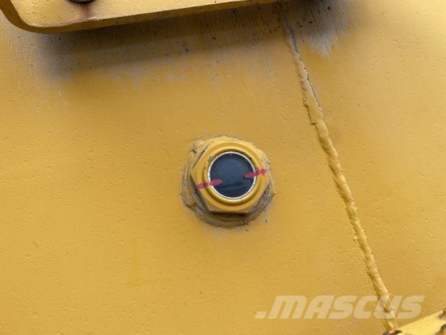 Komatsu WA700 Pás carregadoras de rodas