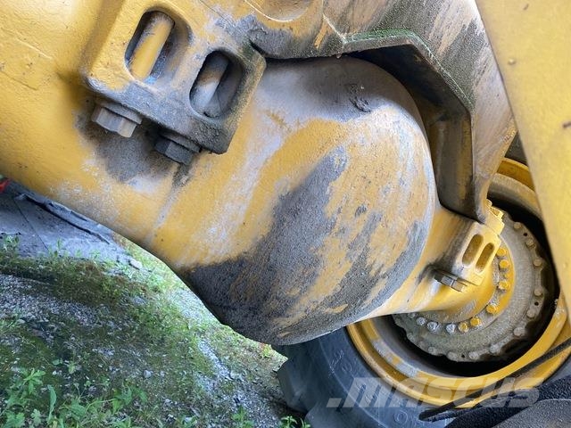 Komatsu WA700 Pás carregadoras de rodas