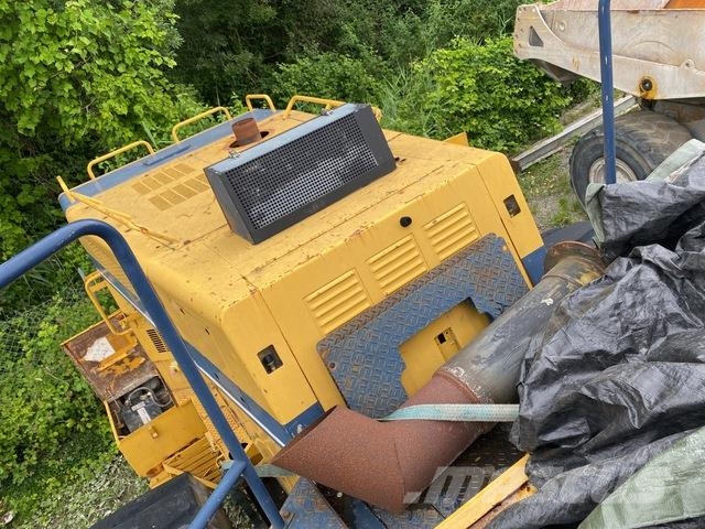 Komatsu WA700 Pás carregadoras de rodas