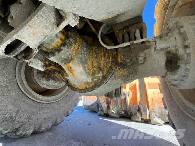 Komatsu WA800-3 Hjullastere