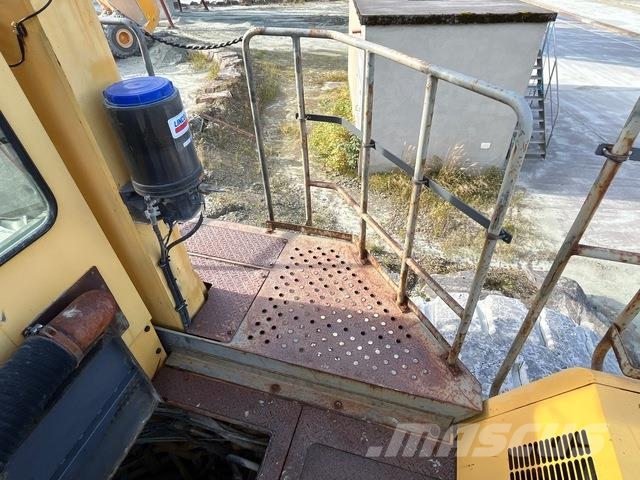 Komatsu WA800-3 Hjullastere