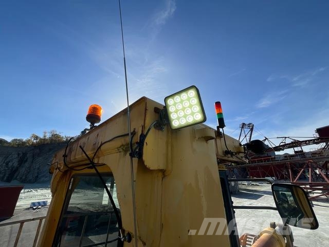 Komatsu WA800-3 Hjullastere