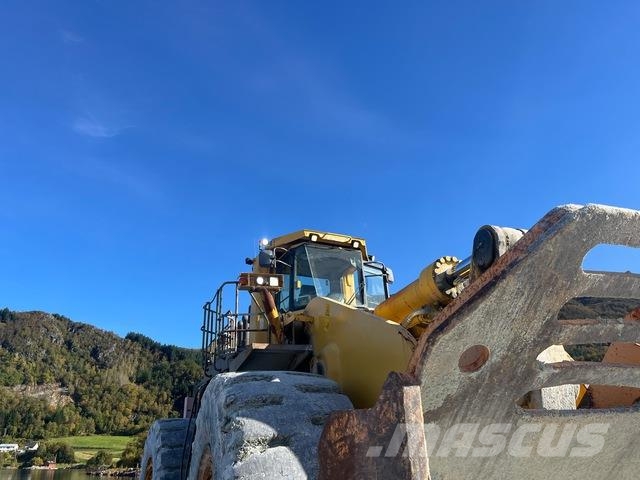 Komatsu WA800-3 Hjullastere