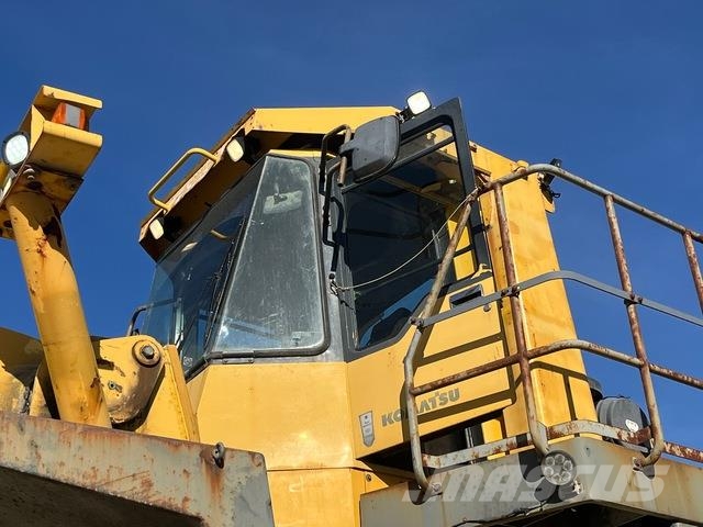 Komatsu WA800-3 Hjullastere
