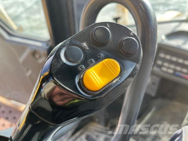 Komatsu WA800-3 Hjullastere