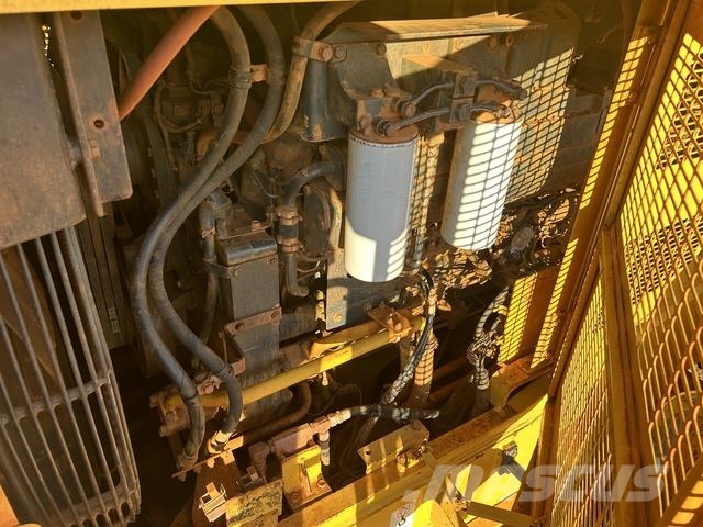 Komatsu WA900-3 Wheel loaders