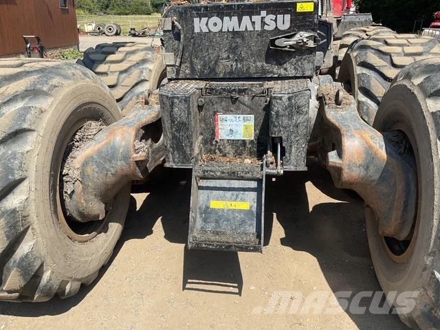 Komatsu XH931XC-3 收割机