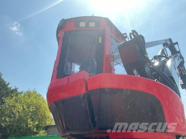 Komatsu XH931XC-3 收割机