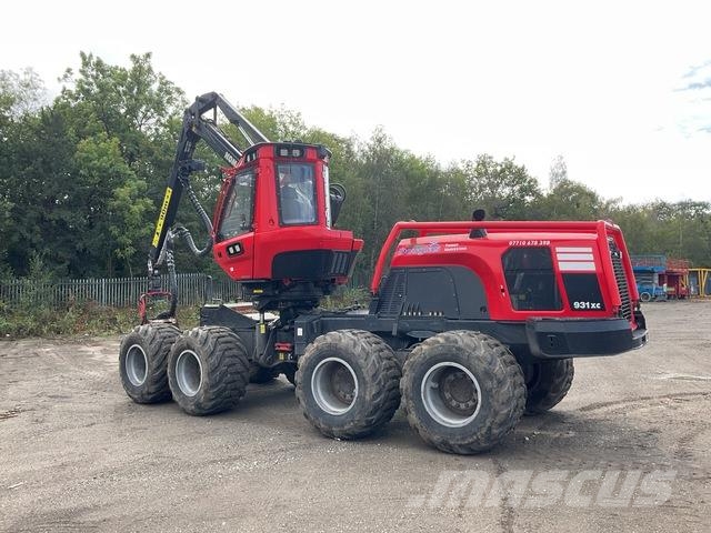 Komatsu XH931XC-3 Harvesters