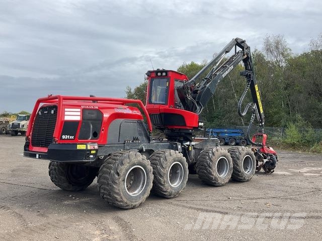 Komatsu XH931XC-3 Harvesters