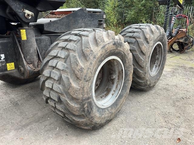 Komatsu XH931XC-3 Harvesters