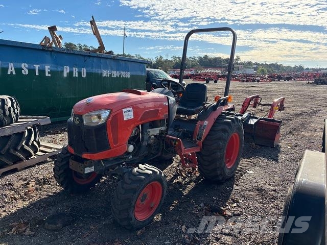 Kubota B3350HSD コンパクトトラクター