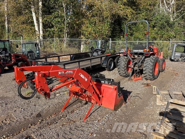 Kubota B3350HSD コンパクトトラクター