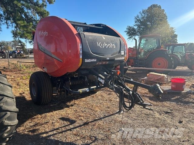 Kubota BV5160RN Rundballenpressen